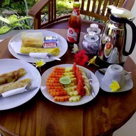 Threewin Homestay Ubud  Bagian luar foto